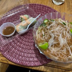 Pho Bonsa - #2 small and spring rolls