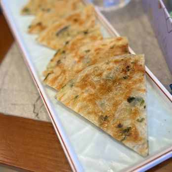 Bao - Pan-Fried Crispy Scallion Pancake 香煎葱油饼(6) - Dim Sum Near Me - Redwood City, California Bao - Pan-Fried Crispy Scallion Pancake 香煎葱油饼(6) - Dim Sum Near Me - Redwood City, California
