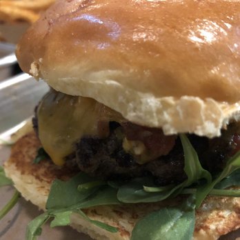 Big Buns - Burgers Near Me - Arlington, Virginia Big Buns - Burgers Near Me - Arlington, Virginia