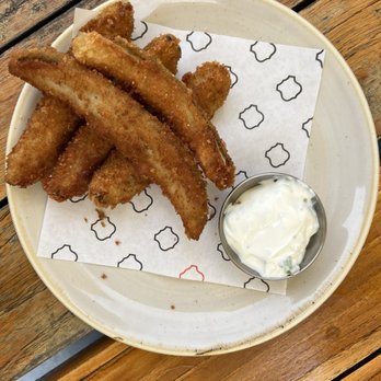 Tap & Barrel - Convention Centre - Fried pickles - Comfort Food Near Me - Vancouver, British Columbia
