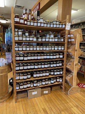 Lee Robinson General Store by null