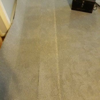Lowe's Home Improvement - see flaw in carpet running length next to the seem - Hardware Stores Near Me - Bloomfield Hills, Michigan Lowe's Home Improvement - see flaw in carpet running length next to the seem - Hardware Stores Near Me - Bloomfield Hills, Michigan