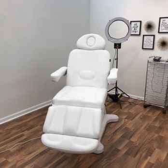 Medical Aesthetics - Procedure room - Medical Spas Near Me - Ann Arbor, Michigan Medical Aesthetics - Procedure room - Medical Spas Near Me - Ann Arbor, Michigan