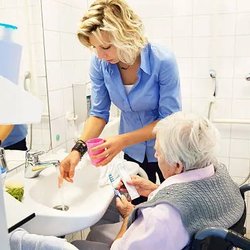 Just Between Seniors Home Care Services - Montgomery TX - Bathing and grooming assistance