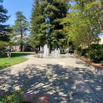 Town Plaza Park - Fountain - Parks Near Me - Los Gatos, California Town Plaza Park - Fountain - Parks Near Me - Los Gatos, California