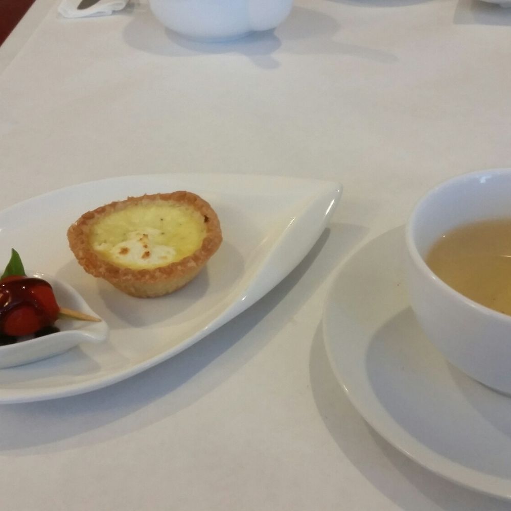 T-Buds - Starter that comes with "high Tea option" - Desserts Near Me - Toronto, Ontario T-Buds - Starter that comes with "high Tea option" - Desserts Near Me - Toronto, Ontario