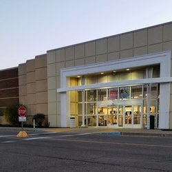 Kohl's - Storefront for Kohl's Kalamazoo West