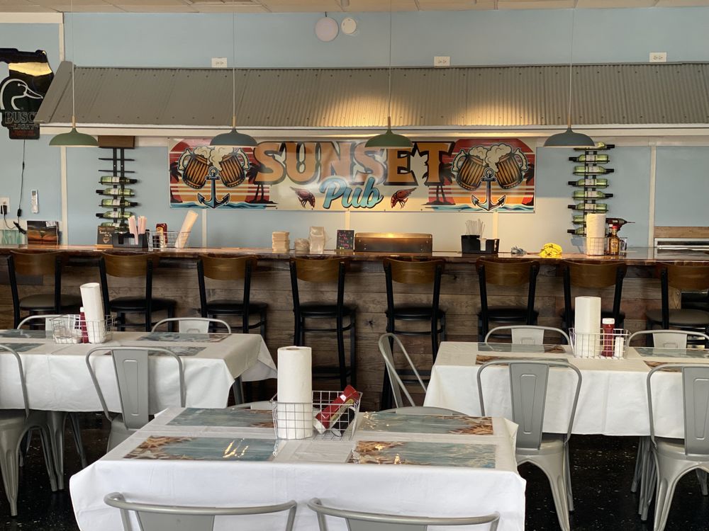 Sunset Seafood Bar & Grill Image