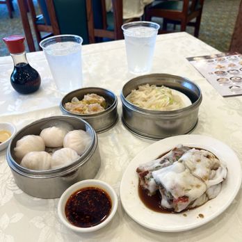 Sea Empress Seafood Restaurant - Har Gow, Siu Mai, Tripe, & Pork Rice Roll (ig: @cravingswithcat) - Seafood Near Me - Gardena, California Sea Empress Seafood Restaurant - Har Gow, Siu Mai, Tripe, & Pork Rice Roll (ig: @cravingswithcat) - Seafood Near Me - Gardena, California