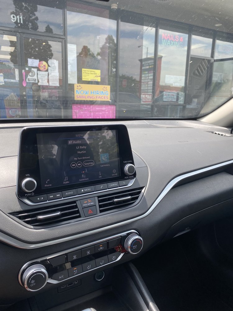 LA BREA NAIL SHOP Updated June 2024 15 Photos & 26 Reviews 913 N