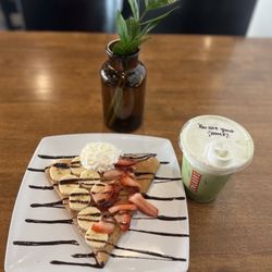 Colados Coffee & Crepes - Nutella crepe/ Iced matcha with cold foam