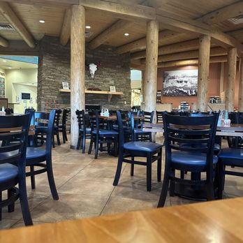 Indian Pueblo Kitchen - Dining area - New American Near Me - Albuquerque, New Mexico