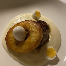 Special foie gras with apple , velvet cauliflower pure & quail eggs ..... Special foie gras with apple , velvet cauliflower pure & quail eggs .....