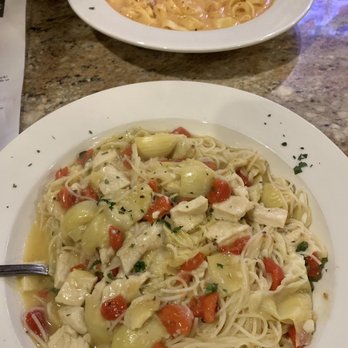 Cucina 25 - Angel Hair Di Casa and tortellini alla Vodka - Italian Near Me - Riverhead, New York Cucina 25 - Angel Hair Di Casa and tortellini alla Vodka - Italian Near Me - Riverhead, New York