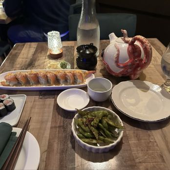 Khatan Sushi - Samurai Roll, Negihama roll and garlic edamame - Japanese Near Me - Oakland, California