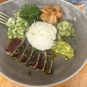 Duke's La Jolla - AHI BOWL - New American Near Me - La Jolla, California