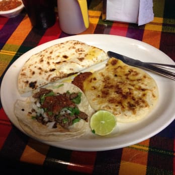 La Ceiba Restaurant - Taco de carne asada, pupusa revuelta y una baleada sencilla. - Mexican Near Me - Long Beach, California La Ceiba Restaurant - Taco de carne asada, pupusa revuelta y una baleada sencilla. - Mexican Near Me - Long Beach, California