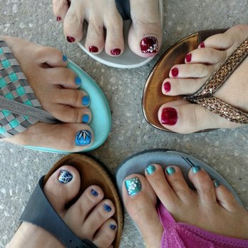 Harmony Nails & Spa - Nail Salons Near Me - St Petersburg, Florida