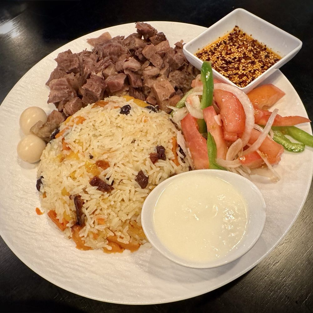 Kusan Bazaar | Silk Road Grill & Noodles 龟兹集市 - Cube beef platter - Halal Near Me - Mountain View, California Kusan Bazaar | Silk Road Grill & Noodles 龟兹集市 - Cube beef platter - Halal Near Me - Mountain View, California