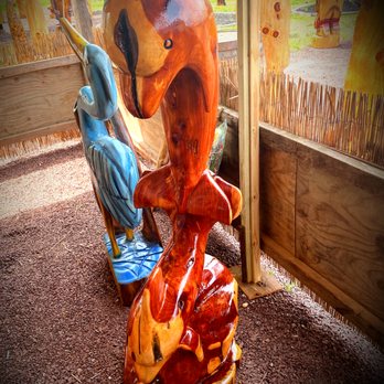 TIKI MURPH - Updated December 2025 - 27 Photos - 2048 Bay Rd