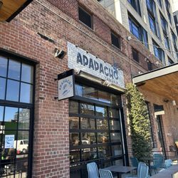 Apapacho Taqueria - Outside