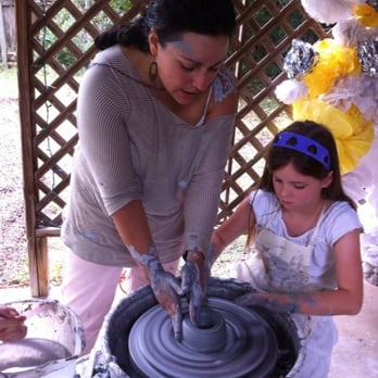 Pottery Class on Wheels - Your mobile ceramic fun! - Art Classes Near Me Pottery Class on Wheels - Your mobile ceramic fun! - Art Classes Near Me
