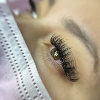 Haus of Belle - Wispy volume set. Enhanced by Ale - Eyelash Service Near Me - Pasadena, California Haus of Belle - Wispy volume set. Enhanced by Ale - Eyelash Service Near Me - Pasadena, California