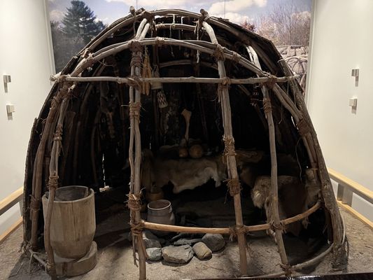 Mashantucket Pequot Museum & Research Center by null