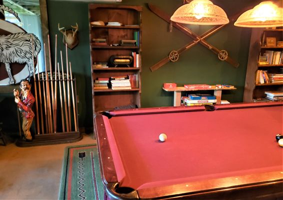 Urban Cowboy Lodge by null