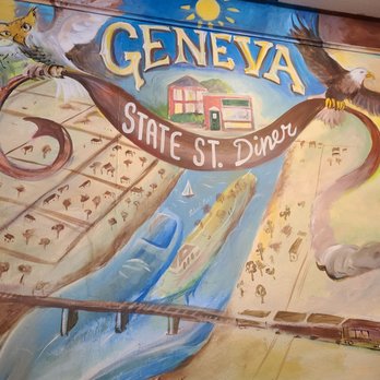 State Street Diner - Beautiful wall mural - Breakfast & Brunch Near Me - Geneva, Illinois