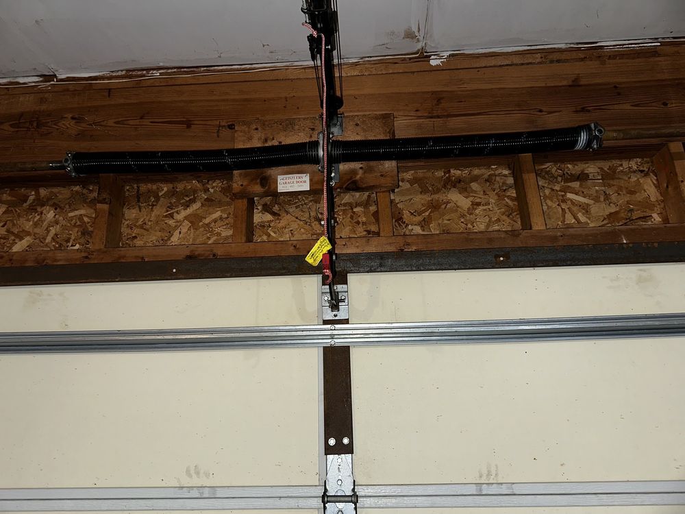 C Garage Door Service - Garage Door Contractor in Milwaukee, WI