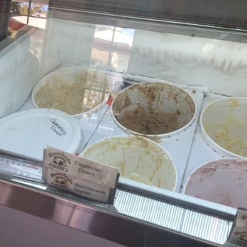 Vinaka Cafe - Niederfranks Ice Cream - Coffee & Tea Near Me - Carlsbad, California