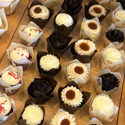 Sweet Scape Bakery - More mini and large cupcakes....