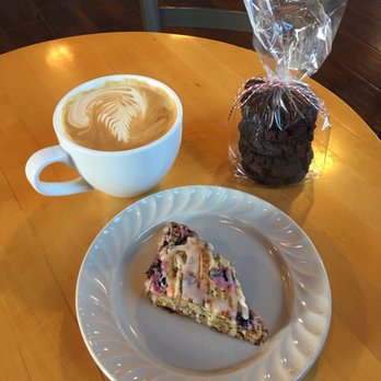 Queen City Bakery - Bakeries Near Me - Sioux Falls, South Dakota