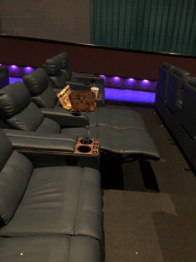 R/C HOLLYWOOD CINEMA 4 27 Photos & 52 Reviews 5509 Oregon Ave