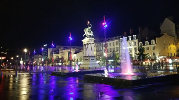 Place de Jaude by null