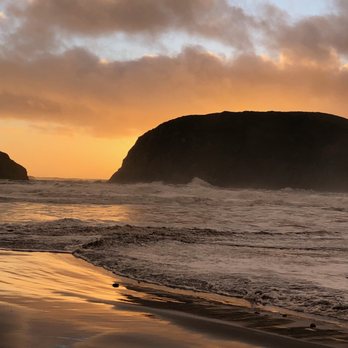 Harris Beach State Park - Parks Near Me - Brookings, Oregon Harris Beach State Park - Parks Near Me - Brookings, Oregon