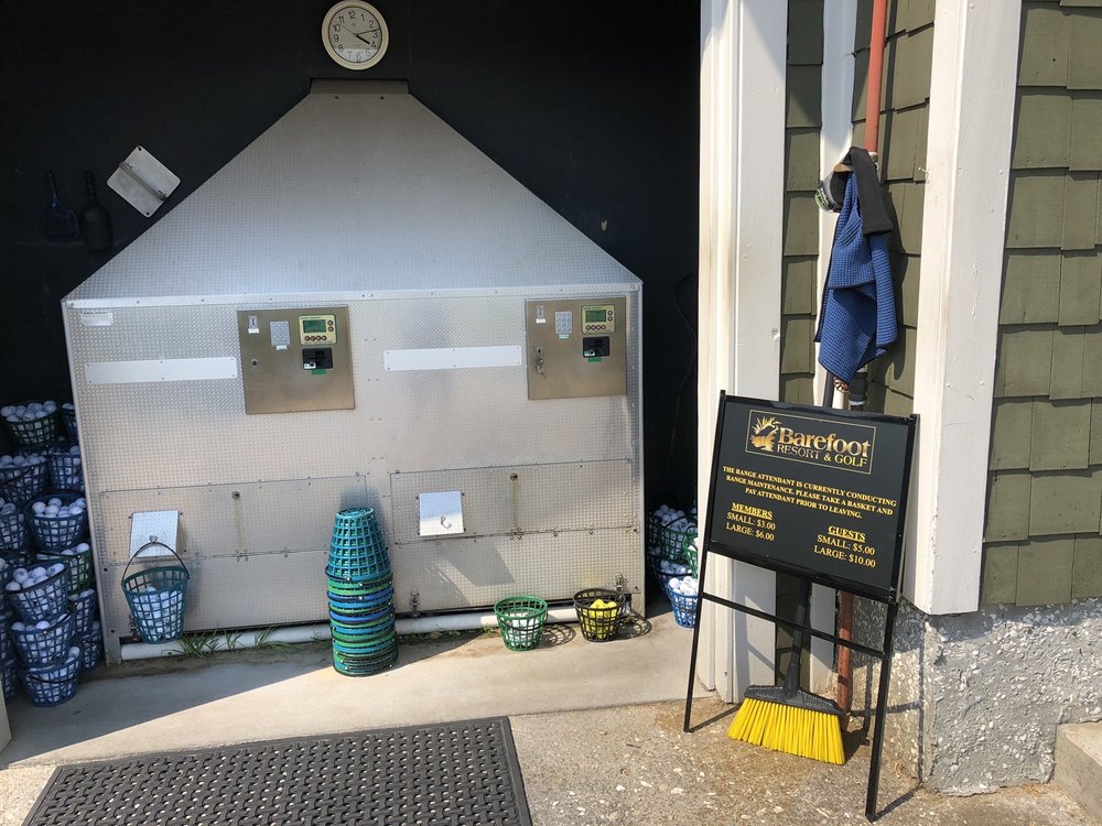 PUTTER’S PUB 17 Photos & 46 Reviews 5183 Barefoot Resort Bridge Rd