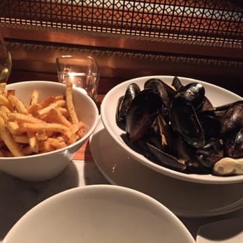 Pearl Diver - Mussels & fries - Seafood Near Me - Toronto, Ontario Pearl Diver - Mussels & fries - Seafood Near Me - Toronto, Ontario