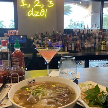 Pho Bar Vietnamese Kitchen - Ph Dc Bit l HOUSE SPECIAL PHO. Leche martini. - Vietnamese Near Me - Davie, Florida