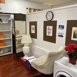 Holistic Chinese Chair Massage