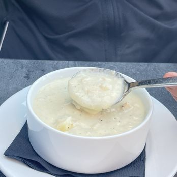Beech - Clam chowder - American Near Me - Jamestown, Rhode Island Beech - Clam chowder - American Near Me - Jamestown, Rhode Island