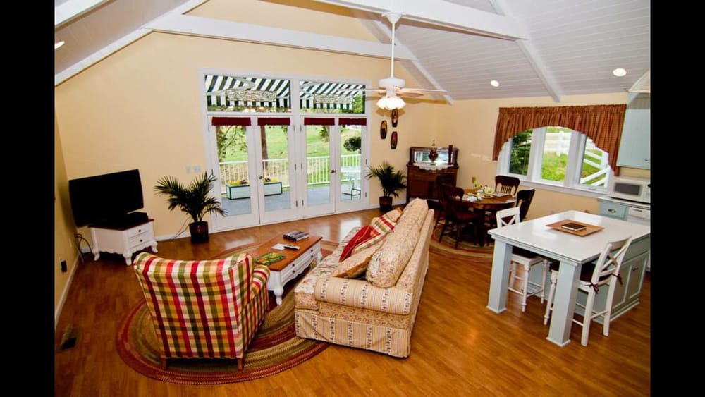 Anderson Creek Cottage