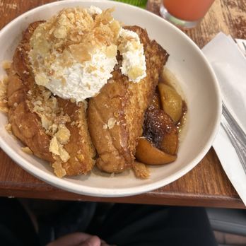 Heirloom Kitchen - Peach Pie French Toast - Burgers Near Me - Stockton, California Heirloom Kitchen - Peach Pie French Toast - Burgers Near Me - Stockton, California