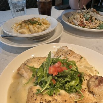 Neighborhood Services Bar + Restaurant - Oven roasted chicken, Mac and cheese, Ensenada ensalada with chicken - Breakfast & Brunch Near Me - Tempe, Arizona