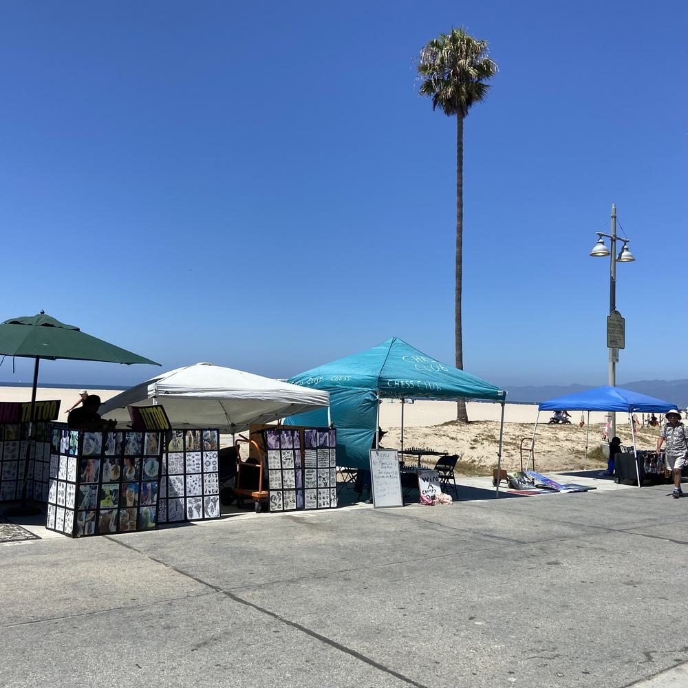 VENICE BEACH KNIGHTS Los Angeles, California Tabletop Games Phone