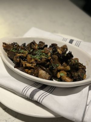 8Eleven Modern Bistro by null