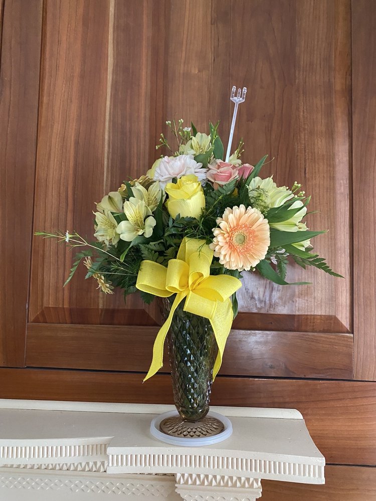 GRACEFUL BLOSSOMS Updated September 2024 41 Photos 463 Point