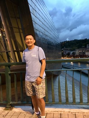 Guggenheim Museum Bilbao by null