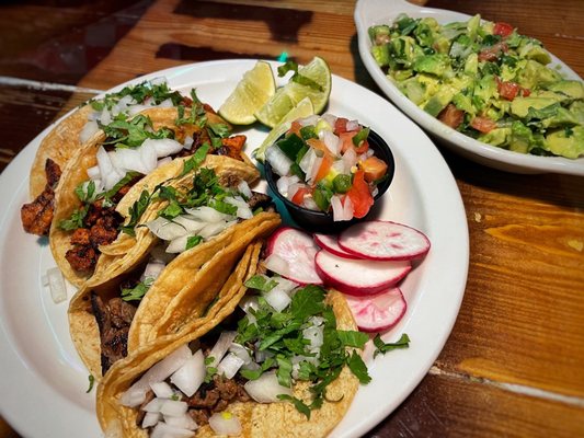 Carmen's Taqueria by null